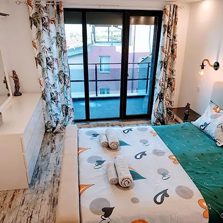 Apartment тристаен арт ,созопол