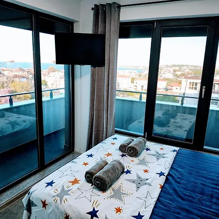 Apartment тристаен арт ,созопол
